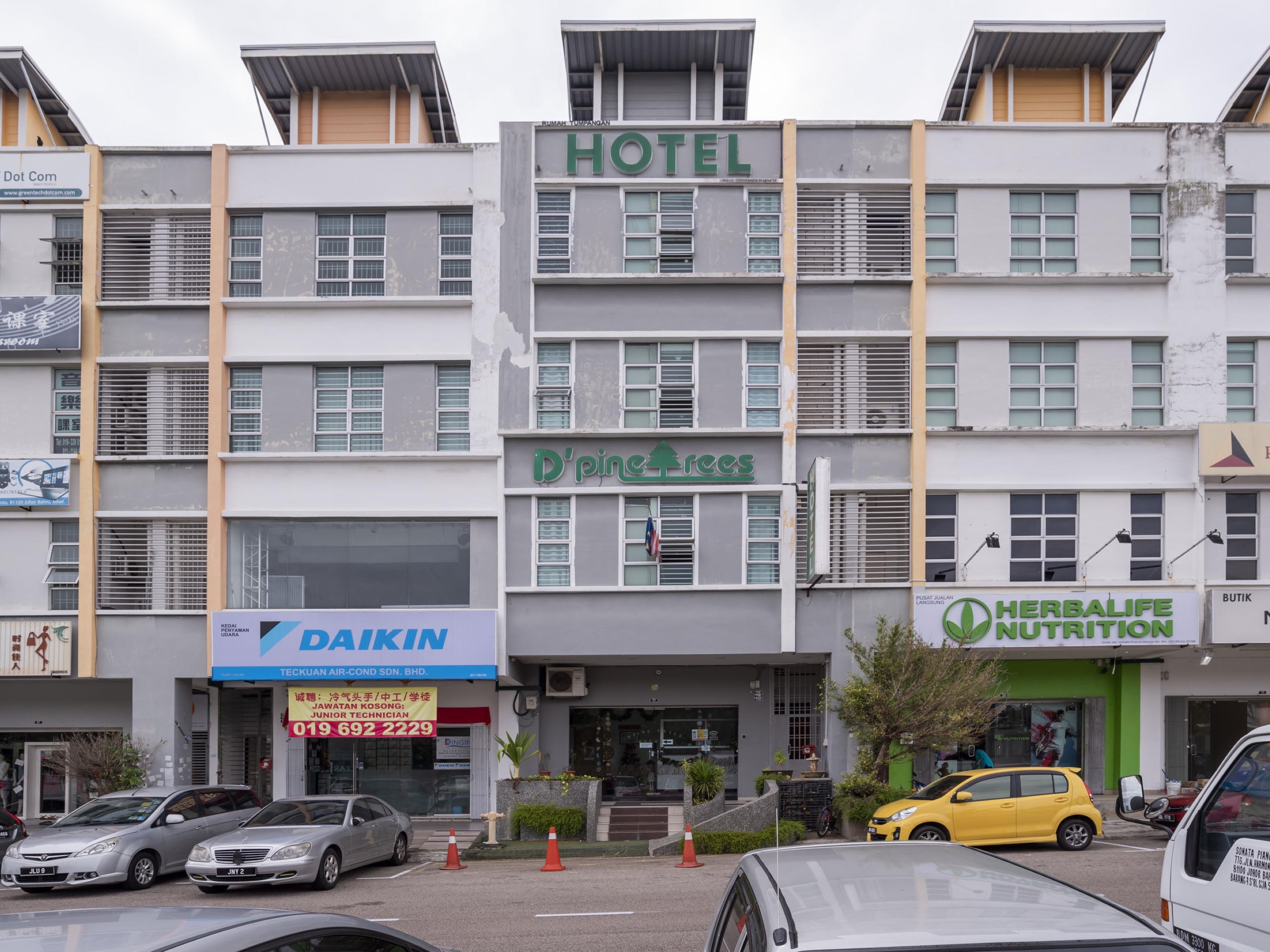 D'Pinetrees Hotel Johor Bahru Exterior foto