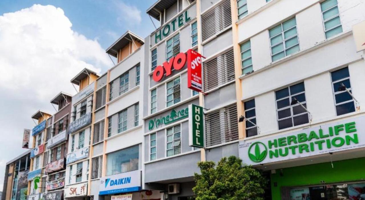 D'Pinetrees Hotel Johor Bahru Exterior foto